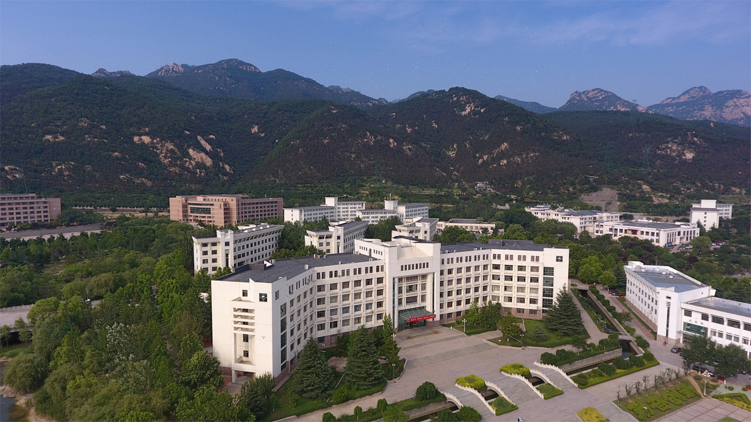 泰山学院